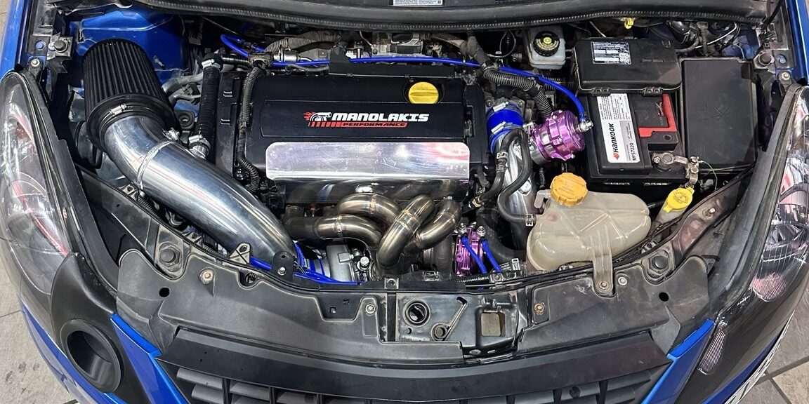 corsa-opc-503-completed-car Μπλε Opel Corsa OPC 503 hp με βενζίνη 100 οκτανίων στο Manolakis Performance